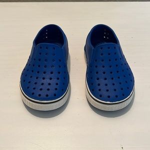 Kids Native shoes size C8